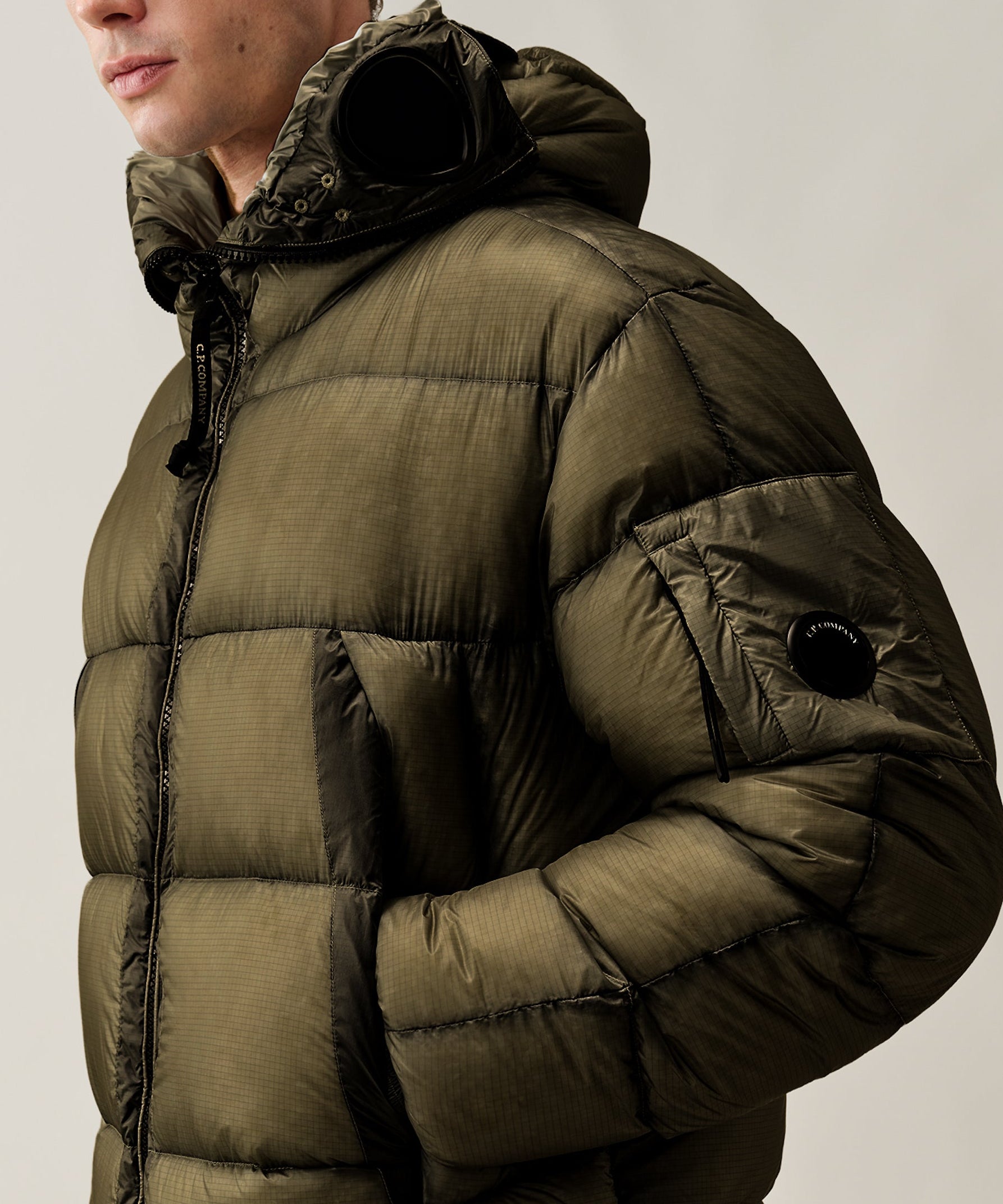 C.P. Company D.D. Shell Explorer Lens Down Jacket - Ivy Green