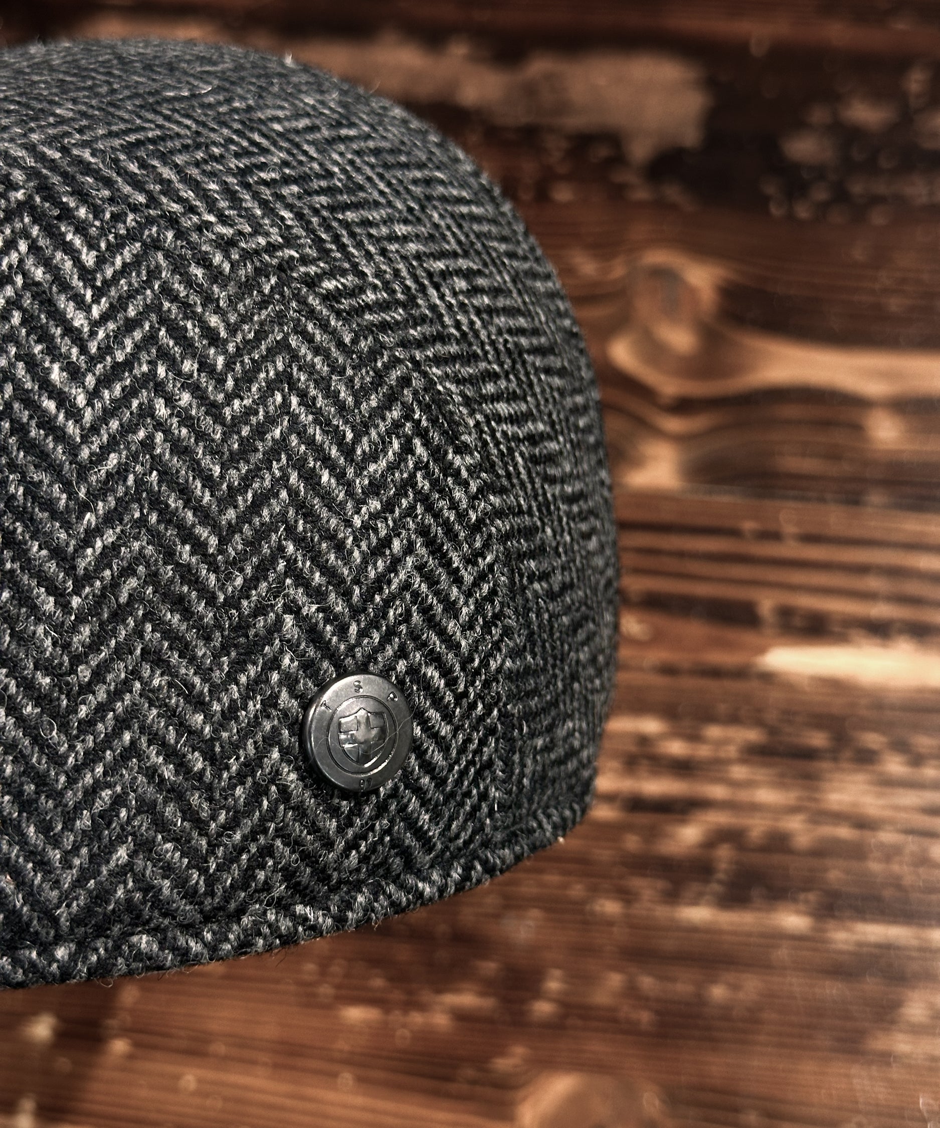 Three-Stroke Modern Cap - Herringbone