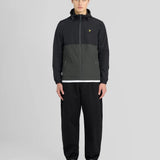 Lyle & Scott Color Block Water Resistant Jacket - Jet Black/Gunmetal